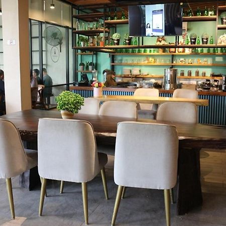 Crew Express Hotel Lubukpakam Εξωτερικό φωτογραφία