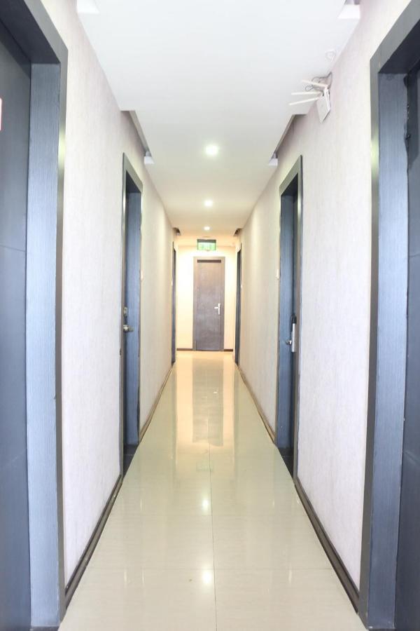 Crew Express Hotel Lubukpakam Εξωτερικό φωτογραφία