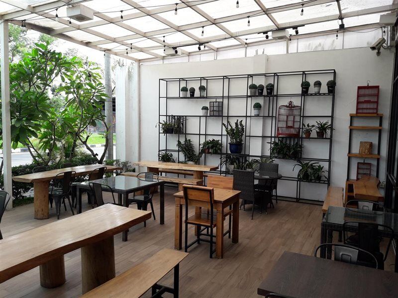 Crew Express Hotel Lubukpakam Εξωτερικό φωτογραφία
